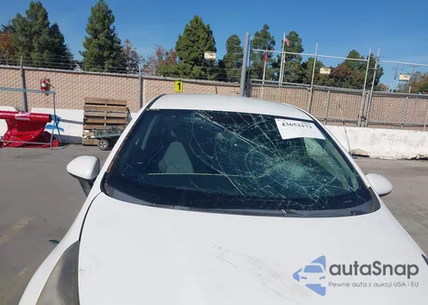 2013 Kia Rio Lx z USA, uszkodzony, nr VIN KNADM4A31D6302306